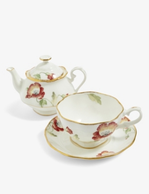 ROYAL ALBERT 100 YEARS OF ROYAL ALBERT 1970 POPPY TEA FOR ONE FINE BONE CHINA THREE-PIECE TEA SET 