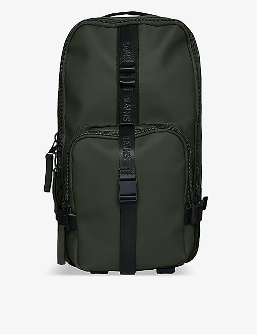RAINS: Trail shell backpack
