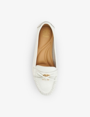 Shop Dune Womens White-leather Grovers Bow-detail Leather Loafers