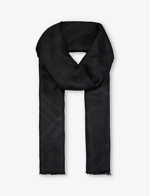 BURBERRY: Giant checked silk scarf
