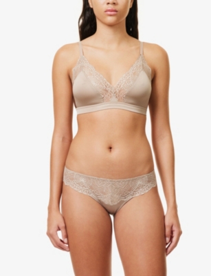 Shop Hanro Josephine Mid-rise Stretch-lace Briefs In Deep Taupe