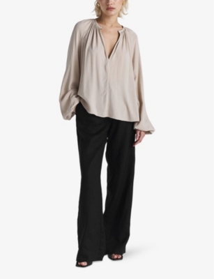 Twist & Tango Sarai Relaxed-fit Woven Blouse In Greige
