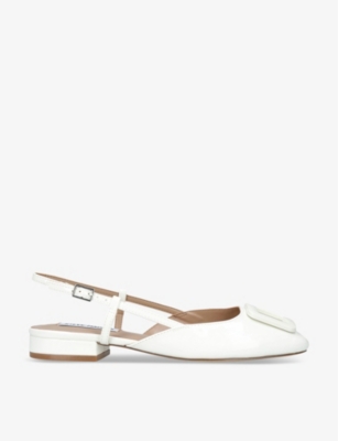 STEVE MADDEN WOMENS WHITE BELARI BUCKLE-EMBELLISHED FAUX PATENT-LEATHER SLINGBACKS 