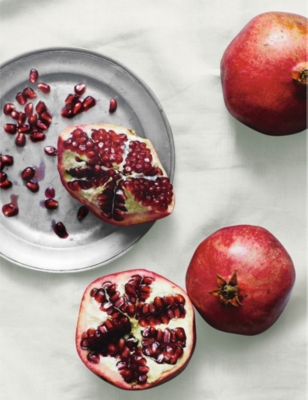 THE WHITE COMPANY: Pomegranate Botanical medium scented candle 660g