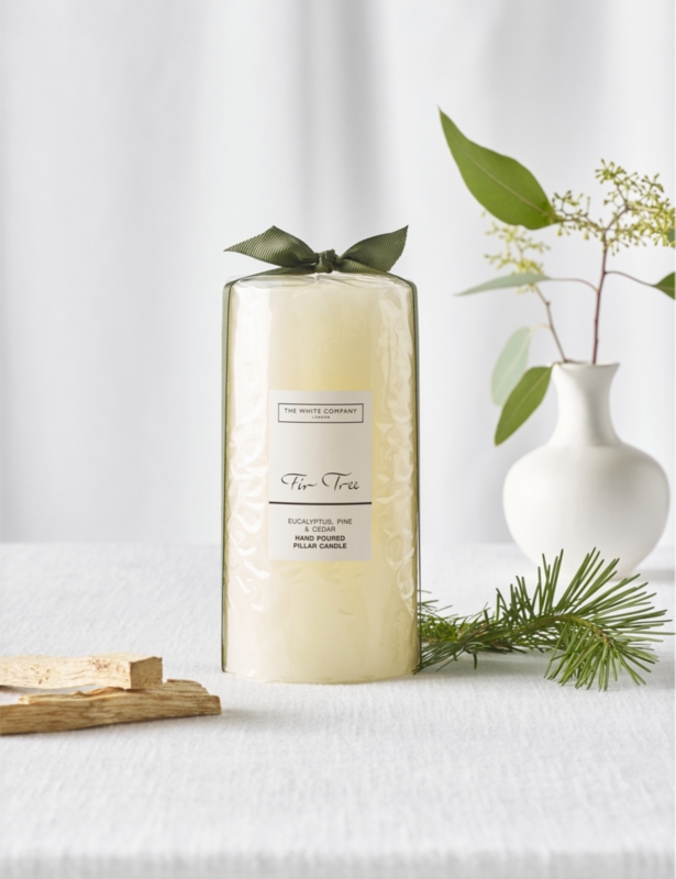 Fir Tree Pillar Medium scented wax candle 625g