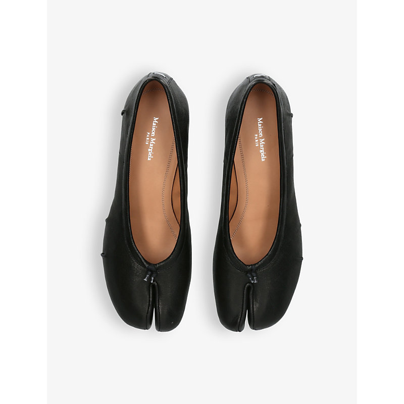 Shop Maison Margiela Women's Black Tabi Ballerina Split-toe Leather Heeled Shoes
