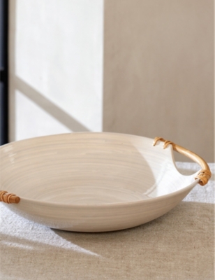 THE WHITE COMPANY: Ratten-handle lacquered bamboo bowl 35cm