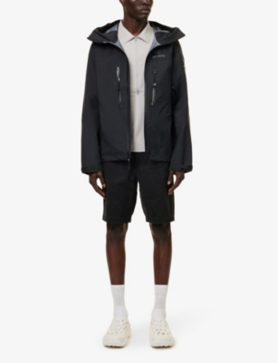 Arc'teryx Arcteryx Mens Black Alpha Brand-print Regular-fit Shell Jacket In Black