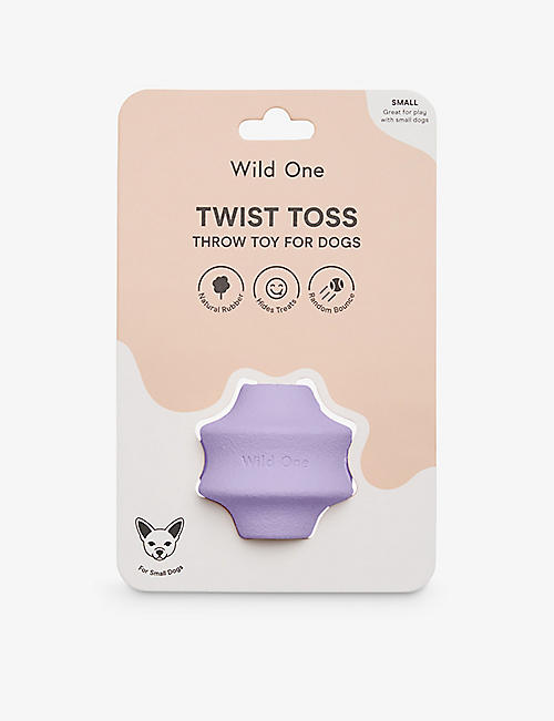 WILD ONE: Twist toss dog toy