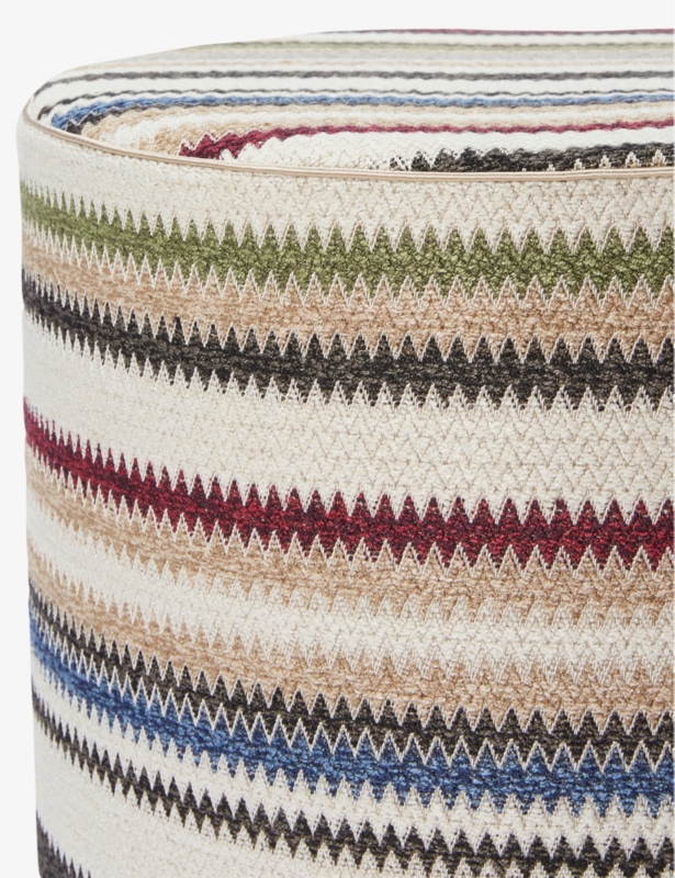Blurred zigzag woven-blend pouf 40cm x 30cm