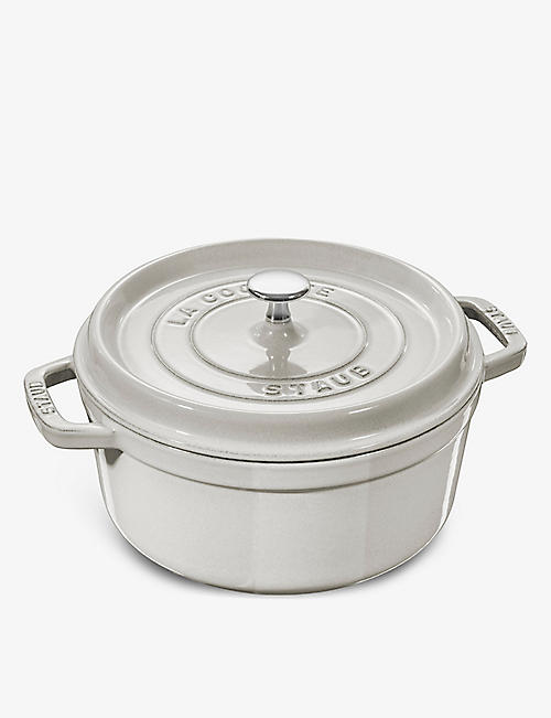 STAUB: Cocotte cast-iron casserole dish 23.5cm