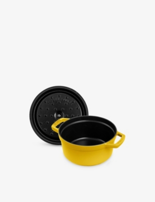Staub Citron Cocotte Cast-iron Casserole Dish 26.3cm In Yellow