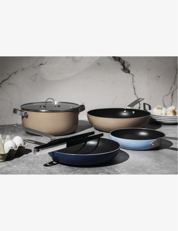 Tama aluminium stainless steel pots and pans set