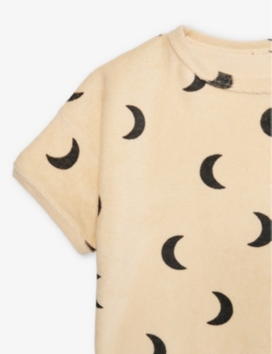 Shop Organic Zoo Boys Cream/moon Print Kids Graphic-print Short-sleeve Organic-cotton Towelling T-shirt 0