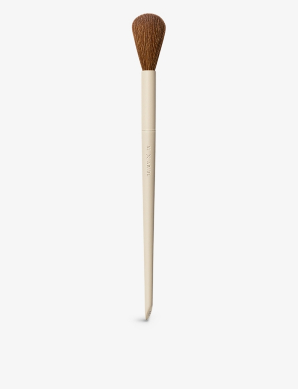 Morphe x Ariel A22 Blush Brush