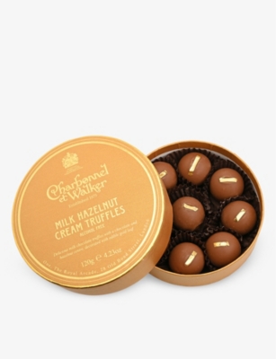 CHARBONNEL ET WALKER: Hazelnut cream and milk chocolate truffles 120g