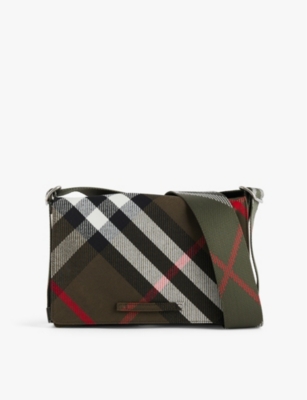 Burberry clutch price sale