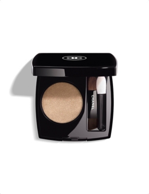 CHANEL 238 QUARTZ FUME <STRONG>OMBRE ESSENTIELLE TOP COAT</STRONG><BR/>MULTI-USE EYE TOP COAT 2.2G 