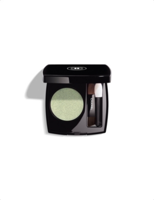 Chanel 222 Jade Facette Ombre Essentielle Multi-use Longwearing Eyeshadow 1.9g In Black