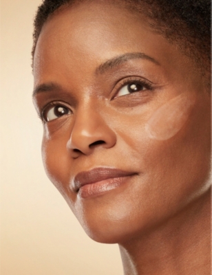 ESTEE LAUDER: Revitalising Supreme+ Power Soft Milky Lotion 100ml