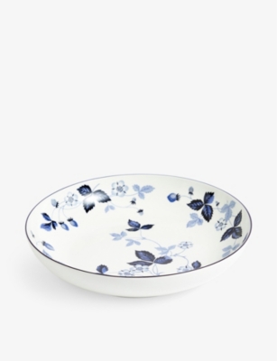 WEDGWOOD: Wild Strawberry floral-print bone-china pasta bowl 24cm