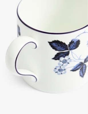 Wedgwood Wild Strawberry Floral-print Bone-china Mug 326ml
