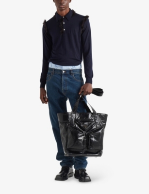 PRADA MENS BLACK BRAND-PLAQUE FLAP-POCKET LEATHER TOTE BAG 