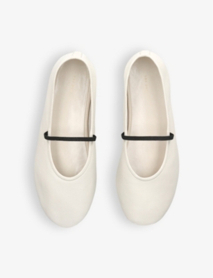 Shop The Row Womens Elastic-strap Leather Ballet Flats B In Bone