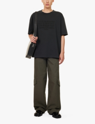 Shop Maison Margiela Crewneck Brand Appliqué Regular Fit Cotton-jersey T-shirt In Washed Black