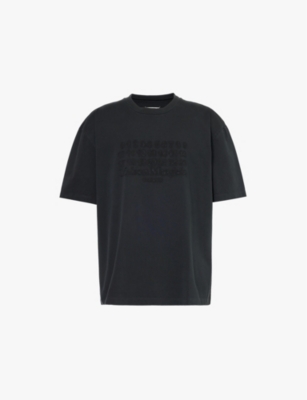 Shop Maison Margiela Crewneck Brand Appliqué Regular Fit Cotton-jersey T-shirt In Washed Black