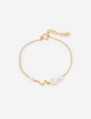 ENAMEL COPENHAGEN: Pearlie Twist 18ct yellow gold-plated sterling-silver and freshwater bracelet
