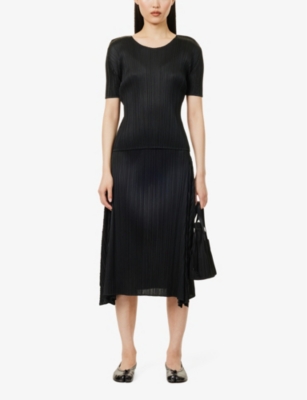 ISSEY MIYAKE WOMENS BLACK EFFICIENT SQUARE FLARED MIDI KNITTED SKIRT 