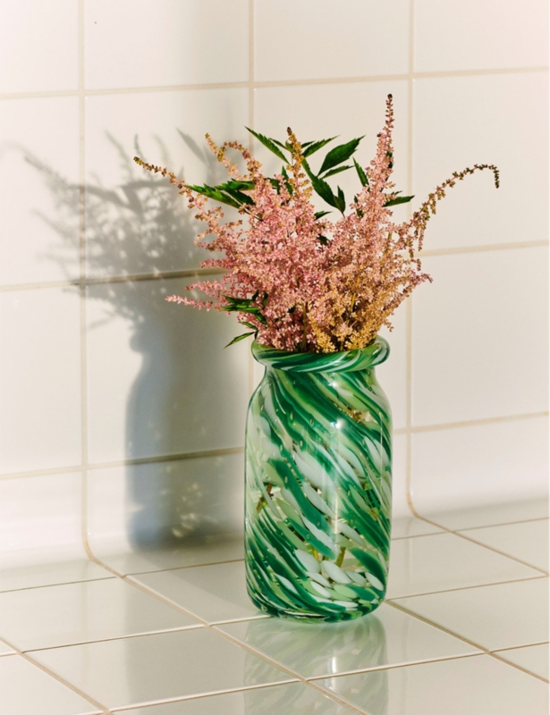 Splash swirl-pattern glass vase