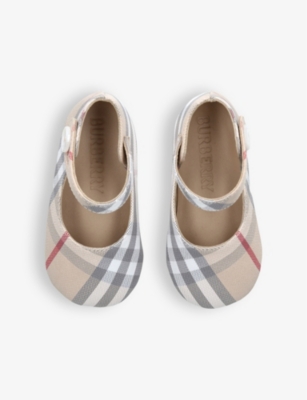 Burberry Beige Comb Baby Taylor Check-print Cotton-canvas Crib Shoe In Beige Comb