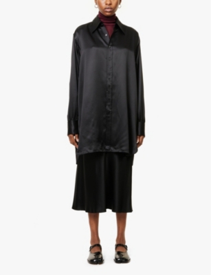 Shop Maison Margiela Womens Black Satin-textured Oversized-fit Silk Shirt