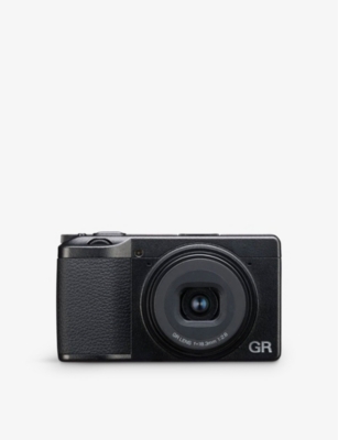 RICOH: GR III HDF Digital Camera