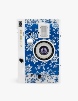 LOMOGRAPHY: Lomo'Instant Opebeni instant camera with lens attachments