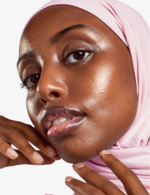 GLOW HUB: The Glow Giver Facial serum