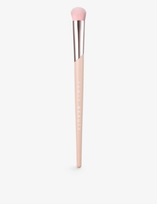 FENTY BEAUTY: Precision concealer brush 180