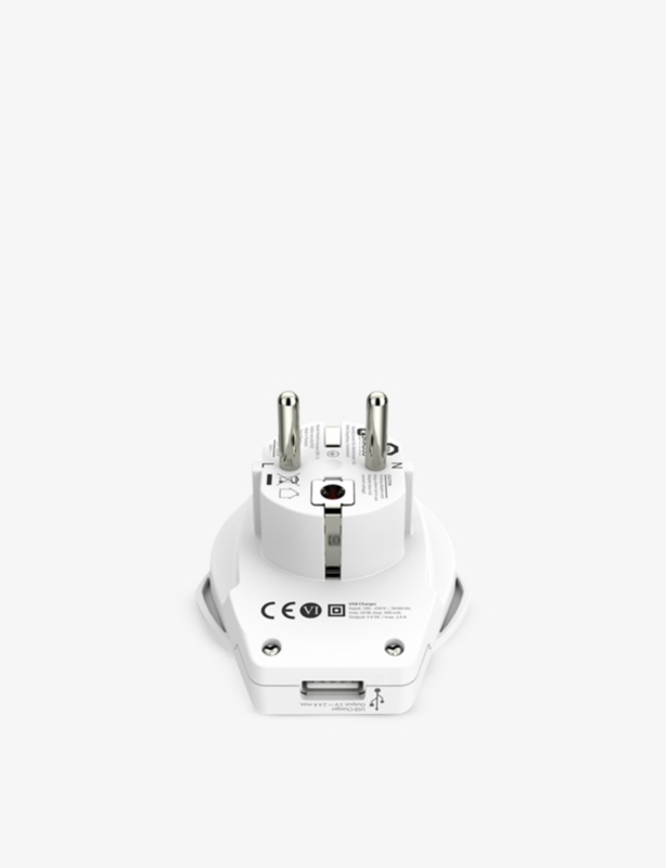 World to Europe Adapter USB port