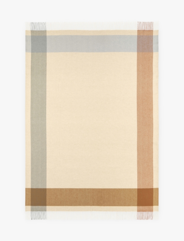 Fringe-edge wool throw