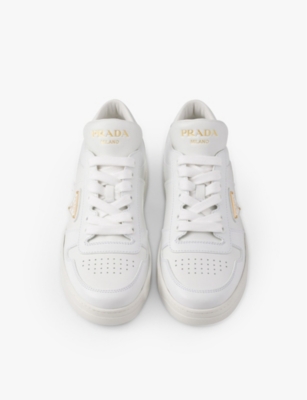 Prada Womens  Downtown Logo-plaque Leather Low-top Trainers In White