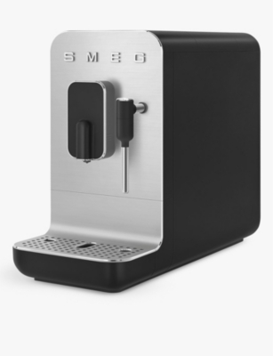 Smeg Black Bean To Cup Stainless-steel Coffee Machine In Black