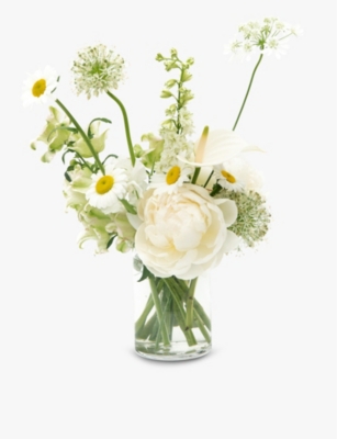 YOUR LONDON FLORIST: Contemporary Neutrals small fresh flower bouquet
