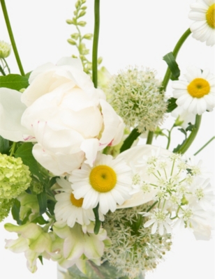 YOUR LONDON FLORIST: Contemporary Neutrals medium fresh flower bouquet