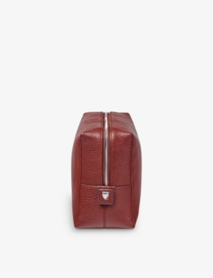 ASPINAL OF LONDON: London logo-embossed leather toiletry case
