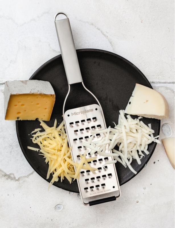 Professional Series Coarse stainless-steel grater
