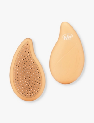 Wetbrush Coconut Go Green Palm Detangler Hairbrush In Coconut
