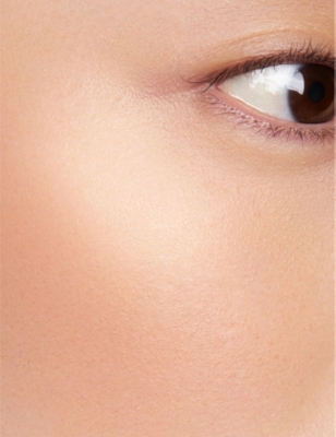 Shop Suqqu 101 Ufuu Blurring Colour Blush 6.4g