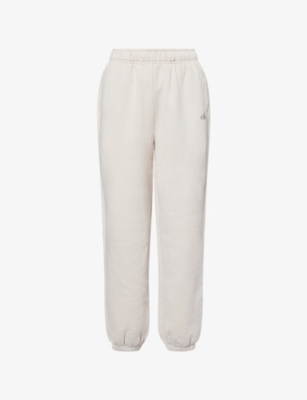 ALO YOGA: Accolade 3D-logo straight-leg cotton-blend jersey jogging bottoms